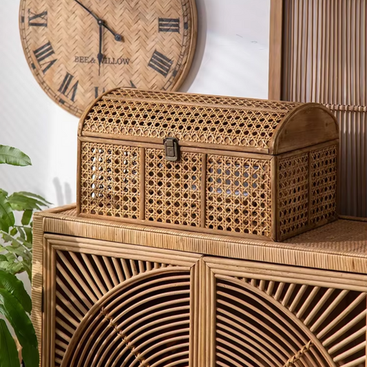 Decorative Storage Wicker Basket With Lid side view